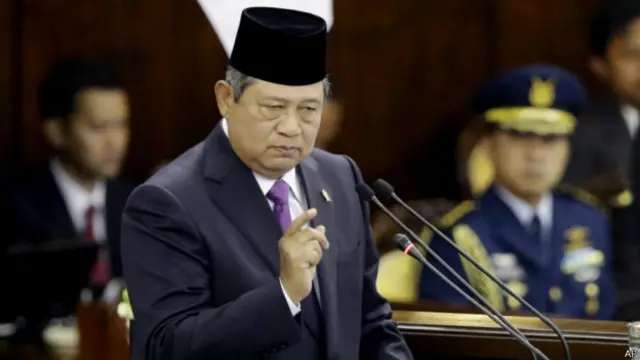 Presiden SBY menyatakan, pemerintah menargetkan pertumbuhan ekonomi sebesar 5,6 persen.