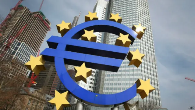 यूरोज़ोन का केंद्रीय बैंक, ईसीबी