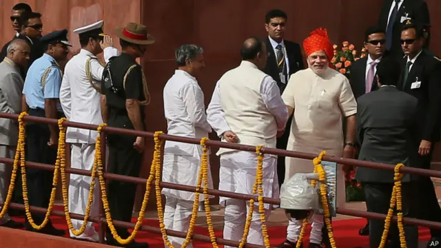 लाल क़िले पर नरेंद्र मोेदी
