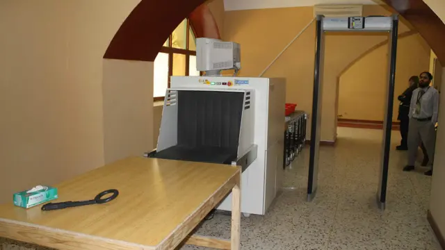 مسئولان محلی امیدوارند که در چند سال آینده این فرودگاه به بزرگترین فرودگاه حمل و نقل کالا در افغانستان بدل شود.