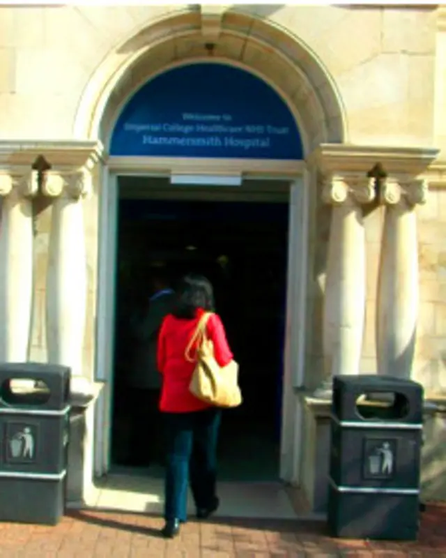 درگاه، آستان، Threshold ، یا «جناب» بیمارستان «چکش کار» (Hammersmith) در لندن