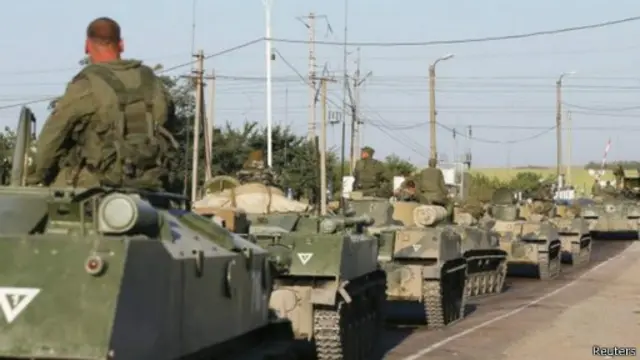 حلف النيتو: "نرى تدفقا متواصلا للأسلحة والمقاتلين من روسيا إلى شرق أوكرانيا"