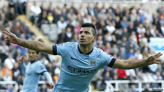 عزز البديل اغويرو تقدم مانشستر سيتي