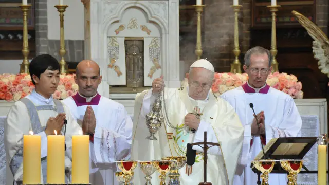 教宗在首爾主持的彌撒儀式
