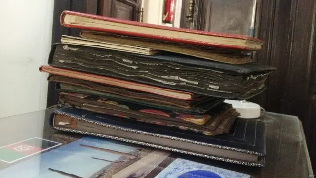 په ملي ارشیف کې د پاچا امان الله خان (۱۹۱۹تر ۱۹۲۹) د شپږمیاشتني سفر انځورنه ساتل کېږي.