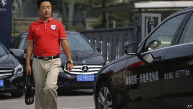 Diler Mercedes di Cina