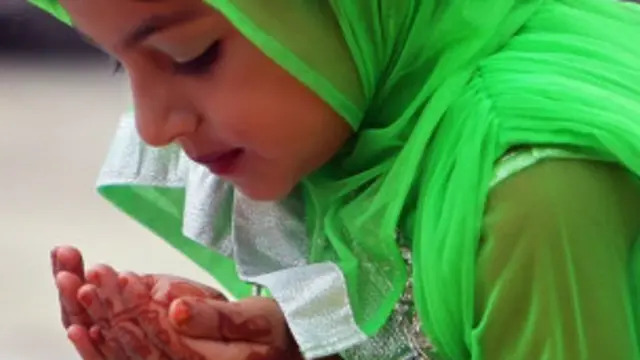 'මීට ගොදුරු වන ඇතැමුන් බාල වයස්කාර දැරියන්'