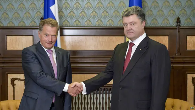 Президенты Финляндии и Украины Саули Ниинисте и Петр Порошенко