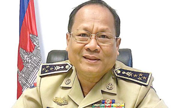 Trung tướng Khieu Sopheak là phát ngôn viên của Bộ Nội vụ Campuchia