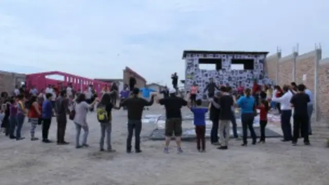 Familiares das vítimas (Reprodução)