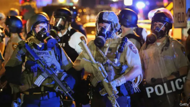 مقامات پلیس تاکید داشتهاند گلولهای از سوی ماموران شلیک نشده است