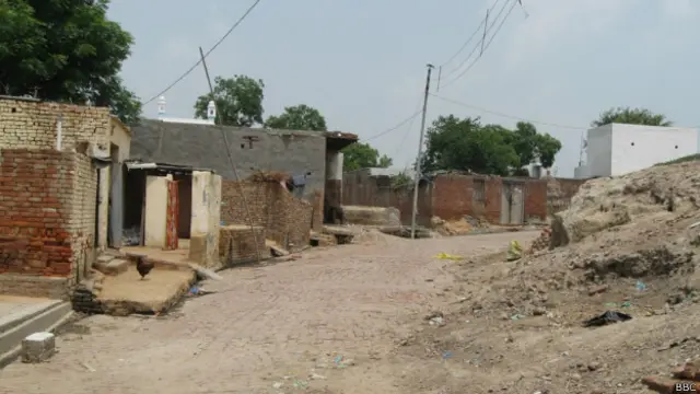 उत्तर प्रदेश में तनाव