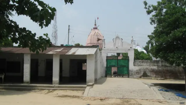 उत्तर प्रदेश में तनाव