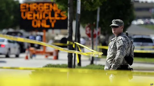 فرگوسن میں حالات خراب ہونے کے بعد نیشنل گارڈز کو تعینات کیا گیا ہے