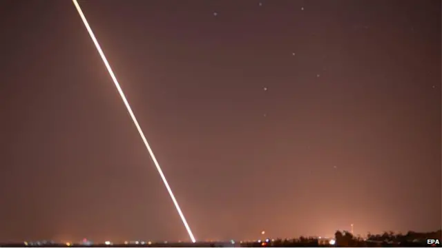 با پرتاب راکت از غزه، آژیر خطر در شهرهای اسرائیل به صدا در آمدند