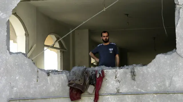 منزل أسرة الدلو الذي تعرض للقصف الإسرائيلي الثلاثاء.