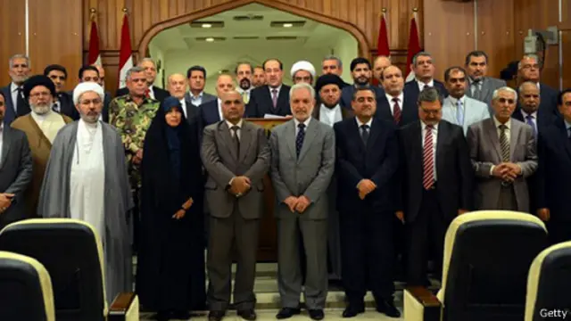 با تصمیم مالکی به کناره‌گیری، وزیران کرد به کابینه باز می‌گردند