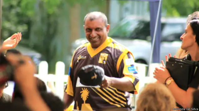 'යළිත් අරවින්දගේ පිති හරඹයක් දැක ගැනීමට නරඹන්නන් ඉතා උනන්දුවෙන් සිටියා'