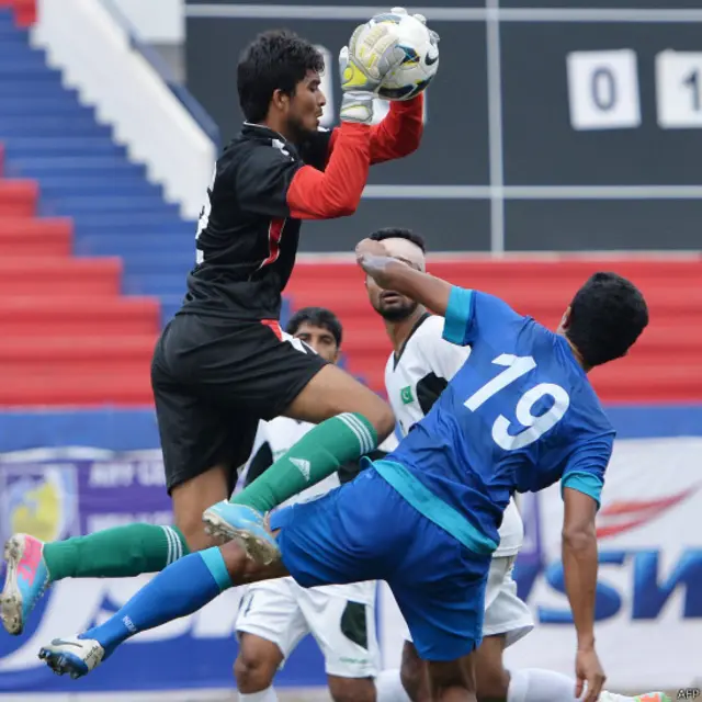 اس میچ میں پاکستانی گول کیپر مزمل حسین کی کارکردگی بھی عمدہ رہی اور انھوں نے بھارت کے متعدد حملے ناکام بنائے۔