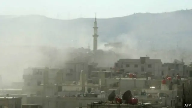الأمم المتحدة تقول إن العديد من صواريخ أرض أرض كانت تطلق باتجاه المناطق الشرقية والغربية من العاصمة دمشق