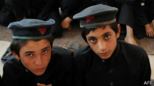 تعلیمی سال میں یہ وقت انتہائی اہم بھی ہے۔ موسم گرما کی چھٹیاں ختم ہو رہی ہیں