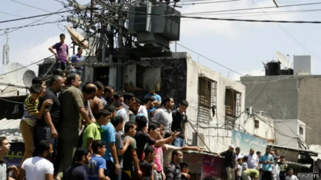 تعدادی از متهمان به خبرچینی برای اسرائیل در ملاء عام کشته شدند