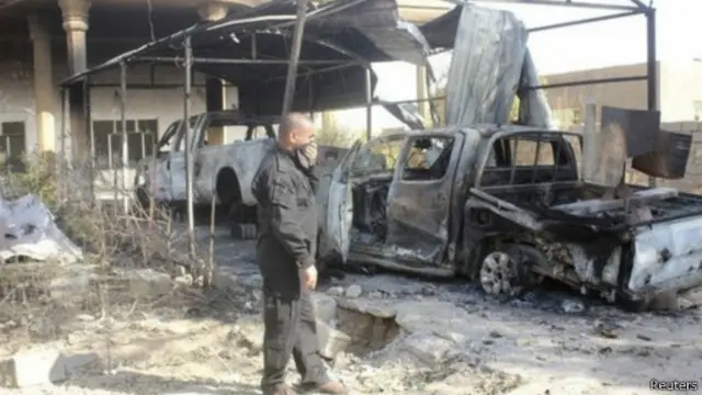 شهدت محافظة ديالى الجمعة هجوما على مسجد سني قتل فيه 70 شخصا.