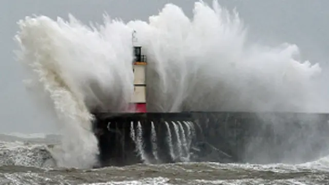 climate_change_sea_waves