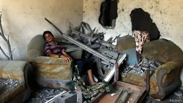 شمار کشته شدگان اغلب غیرنظامی در غزه به ۲۰۹۰ نفر رسیده است