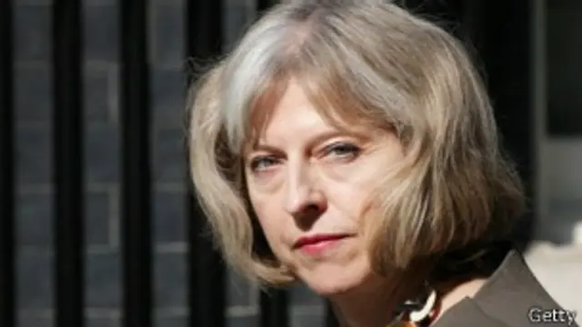 وزیر کشور بریتانیا میگوید همیشه خواهان افزایش کنترل دستگاههای امنیتی بر ارتباطات و اطلاعات بوده است