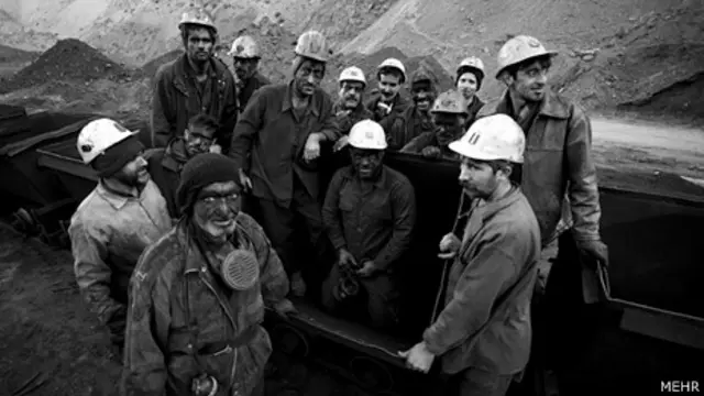 کارگران معدن سنگ‌آهن بافق به خصوصی‌سازی آن اعتراض دارند