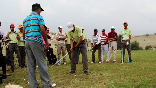 آشنایی با ورزش گلف در افغانستان بسیار اندک است.