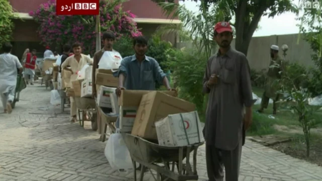 पलायन, विस्थापन