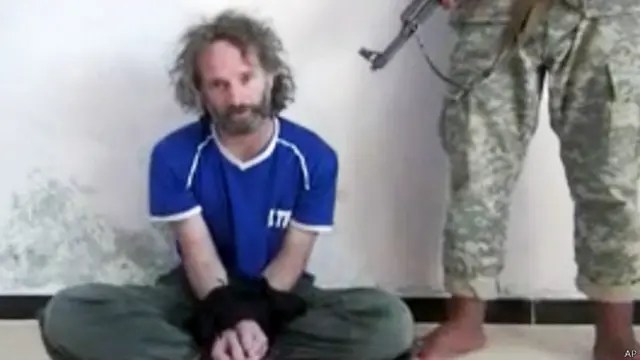 西奥•柯蒂斯被劫持时的视频片段（资料图片）