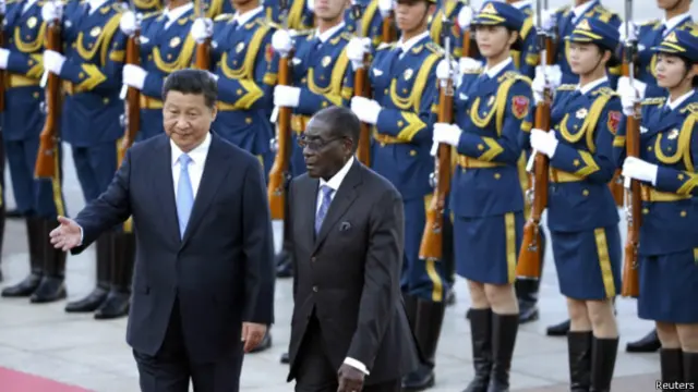 穆加贝和习近平