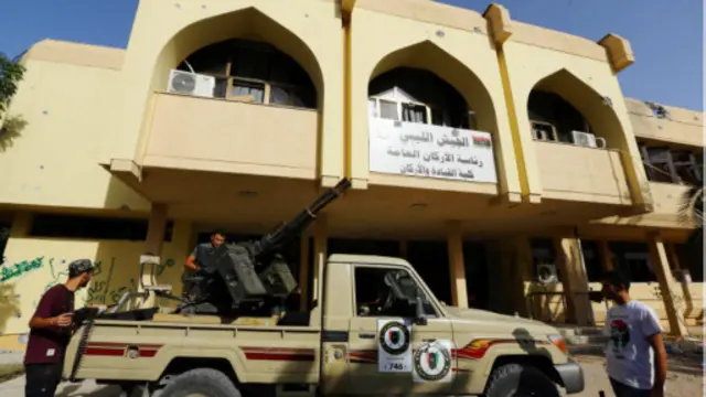 الجيش الليبي ضعيف ولا يملك من الامكانات والعتاد ما لدى المليشيات