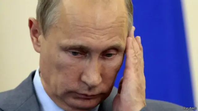 آخر لقاء جمع بين بوتين وبوروشينكو كان في الاحتفال بذكرى عمليات إنزال نورماندي في الحرب العالمية الثانية