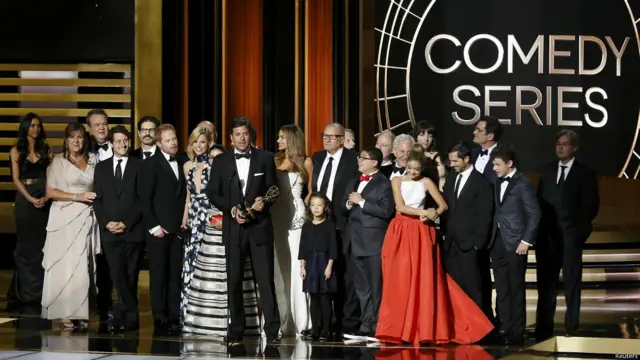 سریال "خانواده مدرن" هم به عنوان بهترین سریال طنز شناخته شد