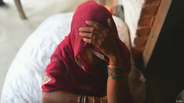 ’ایک مخصوص مذہب سے تعلق رکھنے والی خواتین کو ریپ کا شکار بنایا جارہا ہے‘