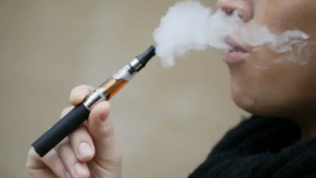 بریښنايي سیګرټ لومړی ځل په ۲۰۰۳ کال کې په چین کې تولید شو