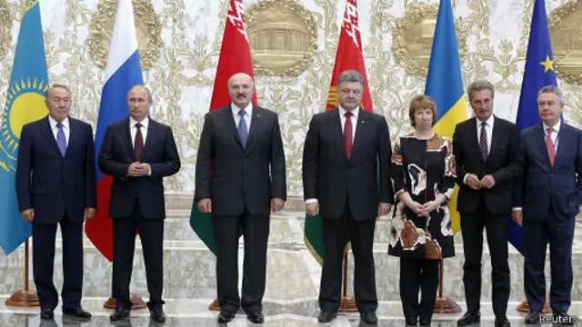 پوتین، پروشنکو و سران کشورها در مینسک