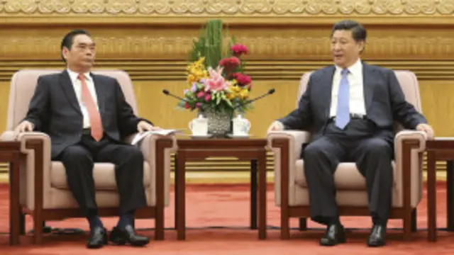 Ông Lê Hồng Anh gặp Chủ tịch Tập Cận Bình hồi tháng Tám năm nay.