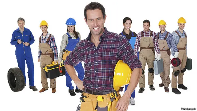 Рабочие в хорошем настроении