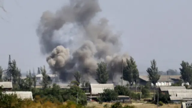 در روزهای اخیر، شهر نووازووسک صحنه نبرد سنگین بین نیروهای دولتی و جدایی‌طلبان بوده است