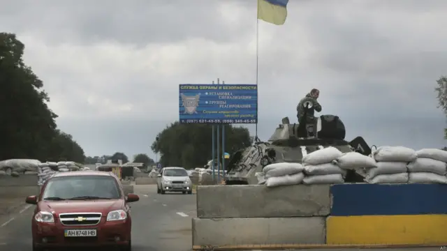 Айни пайтда Азов денгизи бўйидаги стратегик аҳамиятга эга бўлган Мариупол шаҳрида жанглар давом этмоқда. 