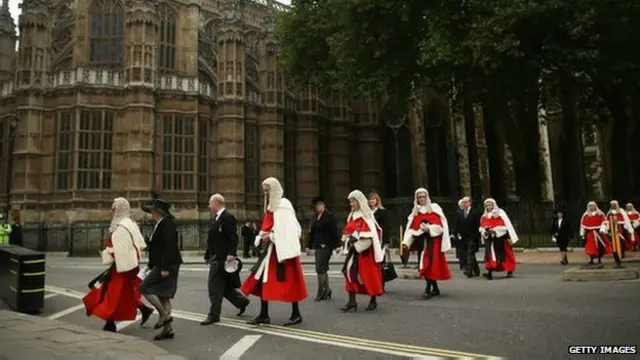 高等法院法官行列