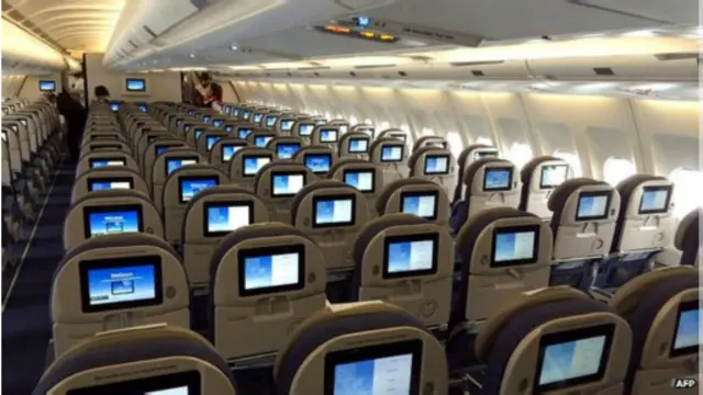 سازمان بهداشت جهانی: منع پرواز تنها باعث اخلال در امدادرسانی میشود