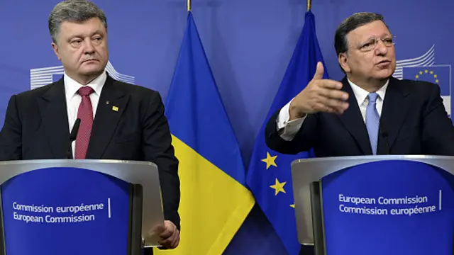 Пётр Порошенко ва Жозе Мануэл Баррозо