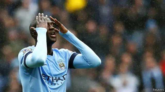 باءت محاولات لاعبي مانشستر بالفشل لإدراك التعادل