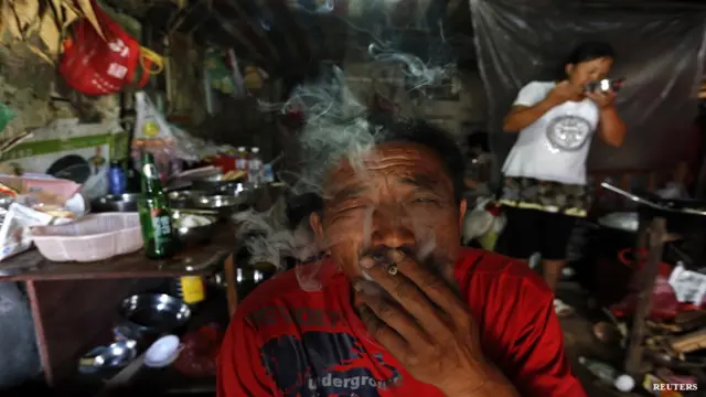 चीन में सात भाई बहनों वाला एक परिवार